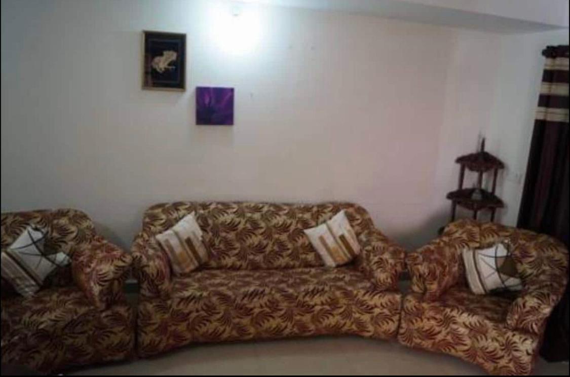 Guest house Sams Cottages